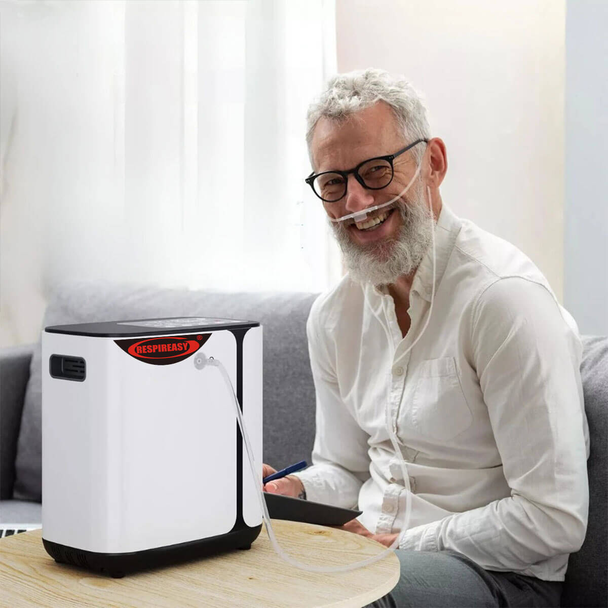 RESPIREASY Home Use Portable Oxygen Concentrator 1-8 Liter Per Minute Continuous Flow O2 Concentrator Machine 110V/220V RE-R1L